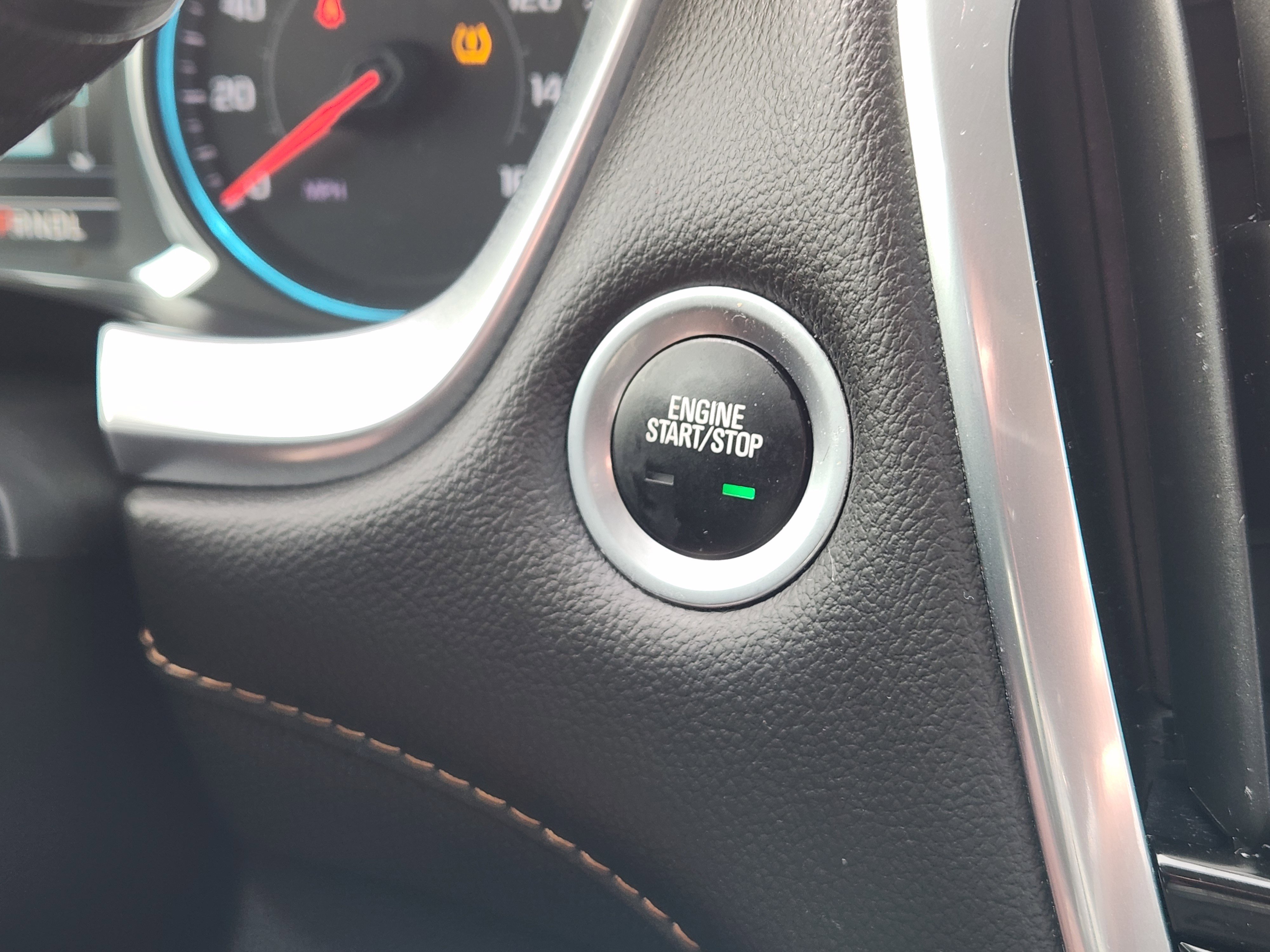 Used 2019 Chevrolet Traverse Premier w/ Driver Confidence II Package image 25