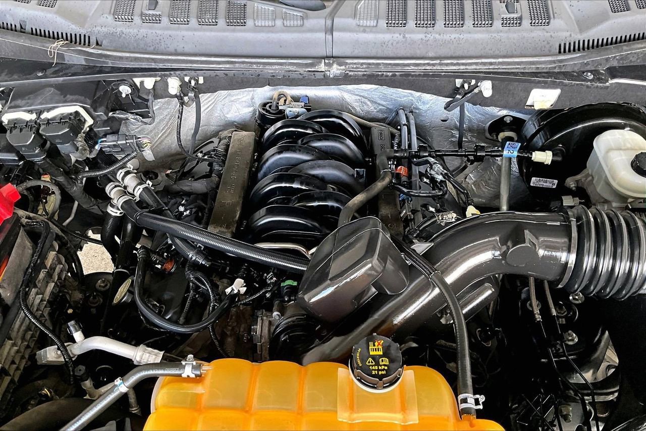 Used 2016 Ford F150 XL w/ Equipment Group 101A Mid image 32