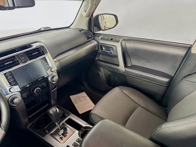 Used 2022 Toyota 4Runner SR5 Premium AWD/4WD image 25