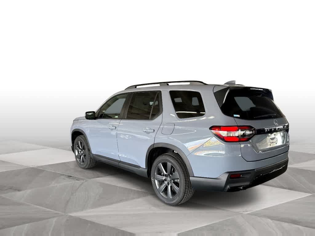 New 2026 Honda Pilot Sport image 6