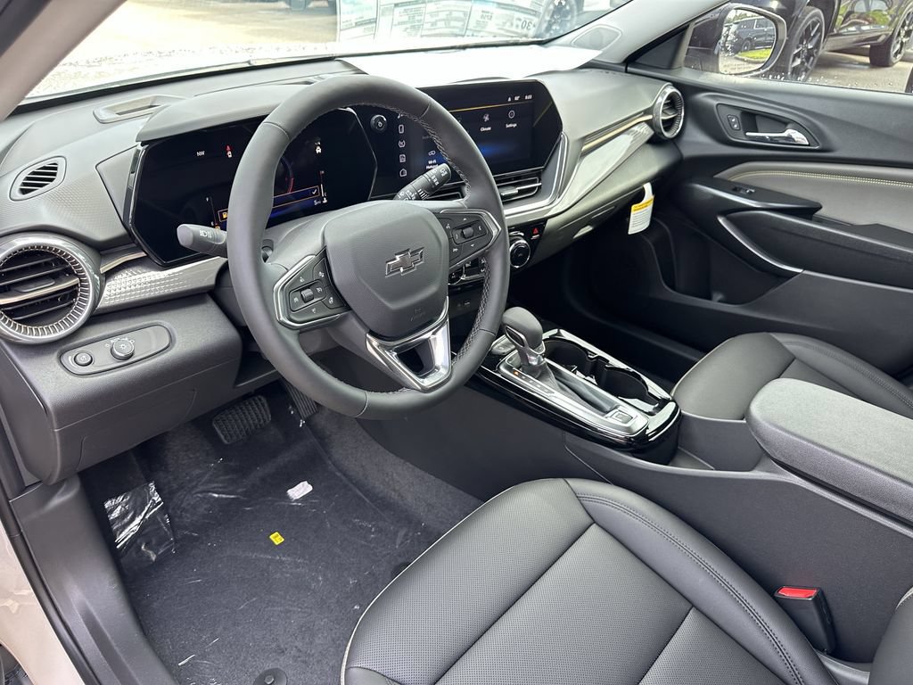New 2026 Chevrolet Trax ACTIV w/ Driver Confidence Package FWD image 16