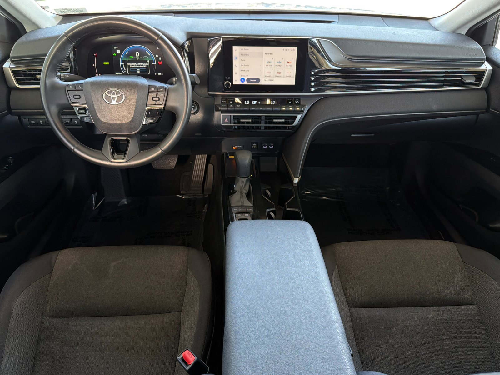 Used 2025 Toyota Camry LE w/ Convenience Package AWD/4WD image 12