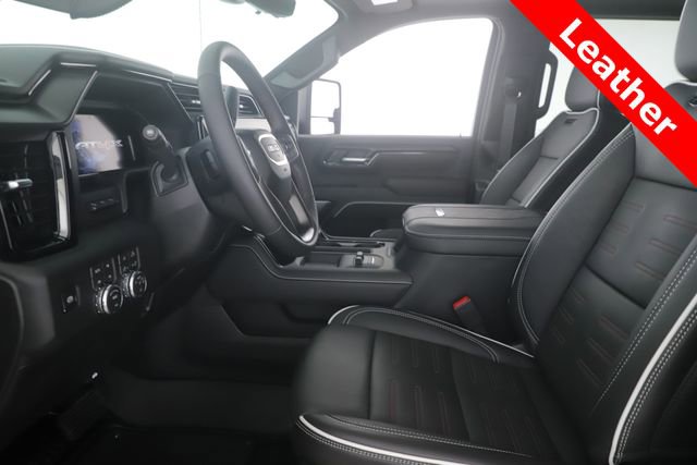 Used 2026 GMC Sierra 2500 AT4X image 16