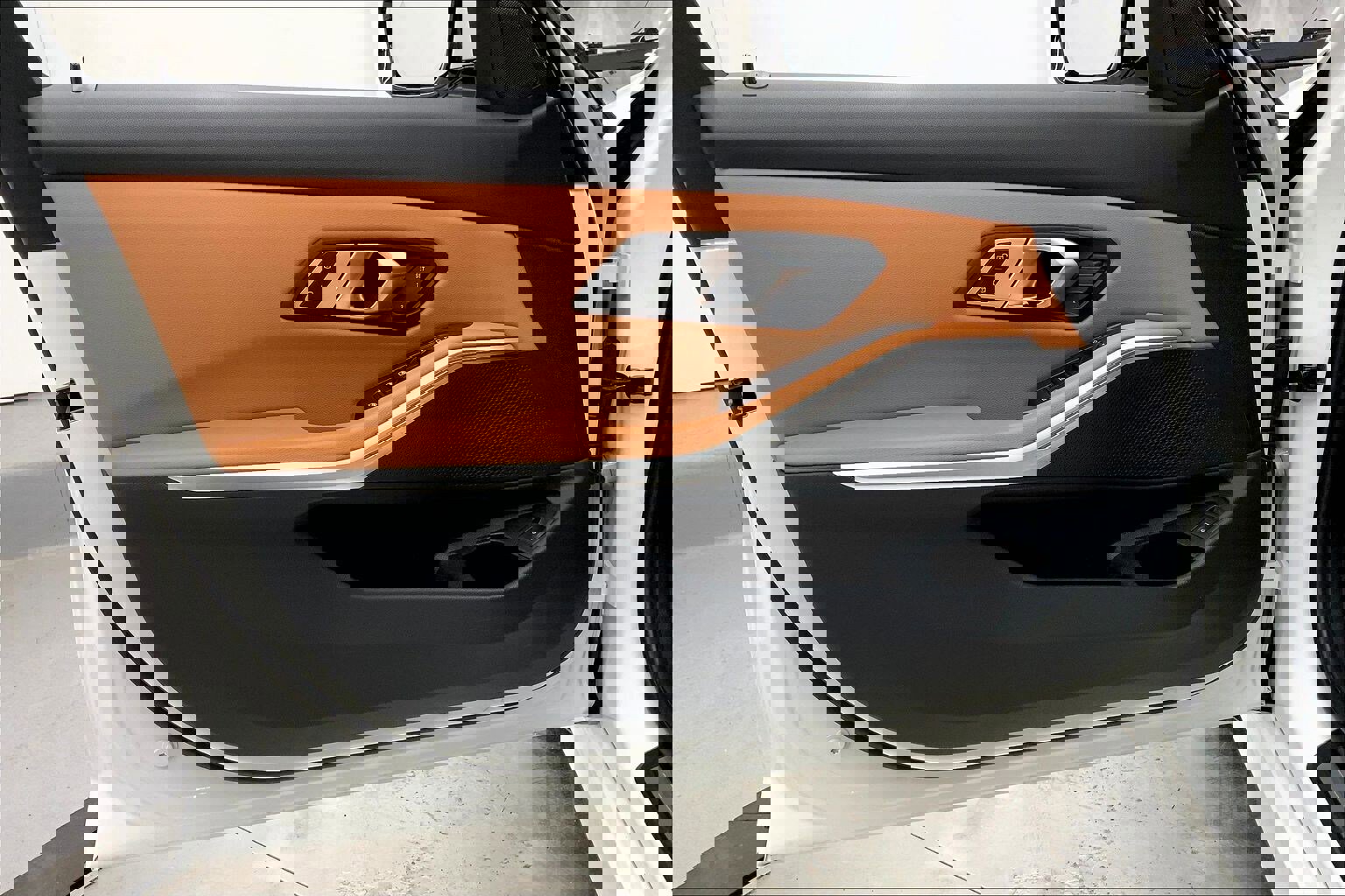 Certified 2023 BMW 330i xDrive Sedan w/ Driving Assistance Package image 24