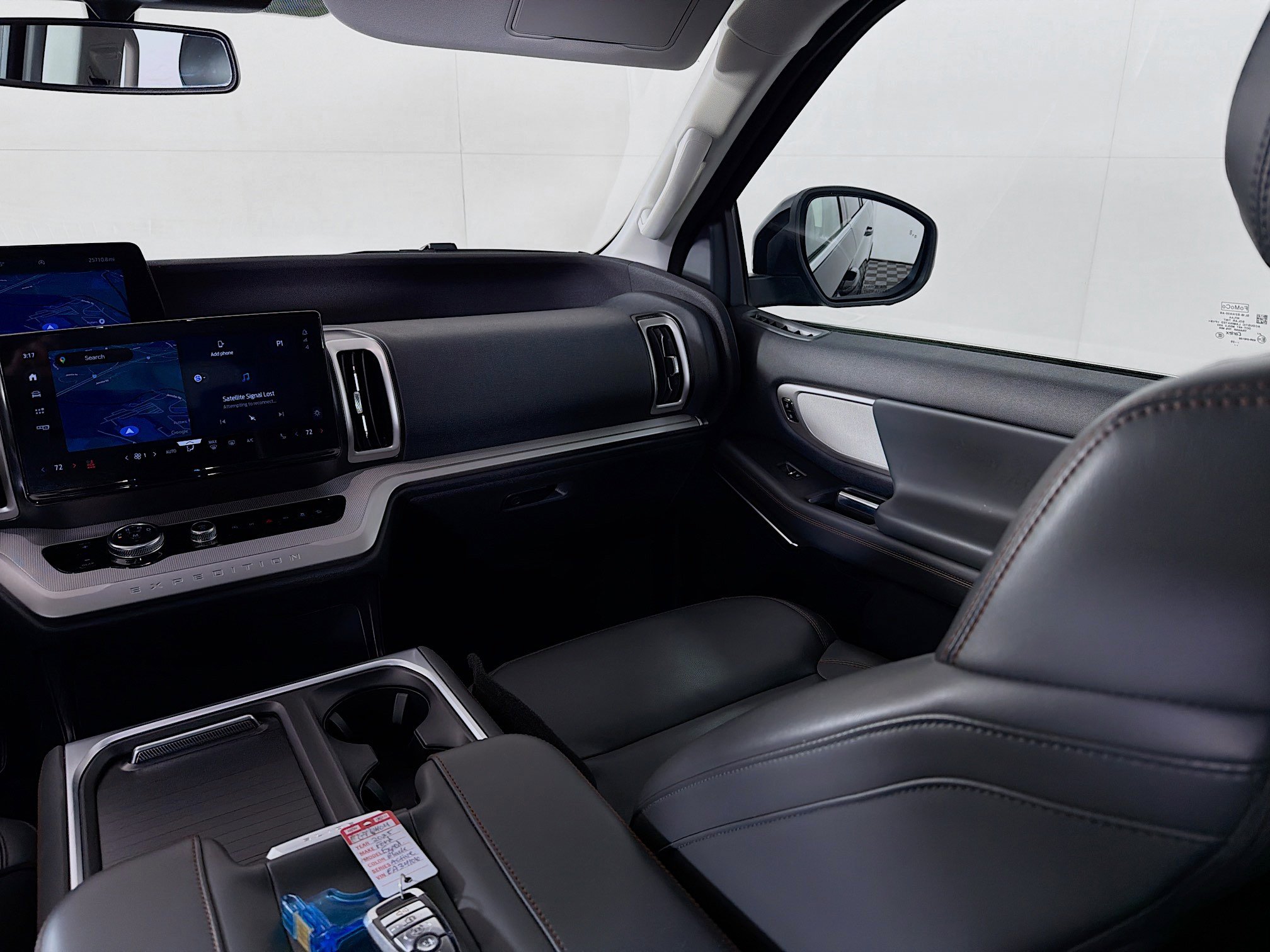 Used 2025 Ford Expedition Max Active image 26