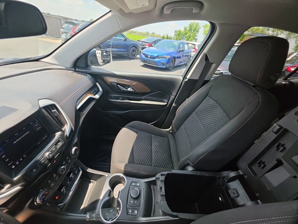 Used 2020 GMC Terrain SLE w/ Driver Convenience Package AWD/4WD image 25
