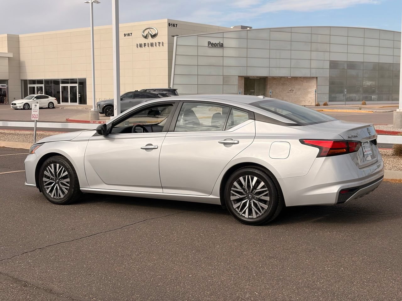 Certified 2024 Nissan Altima 2.5 SV FWD image 4