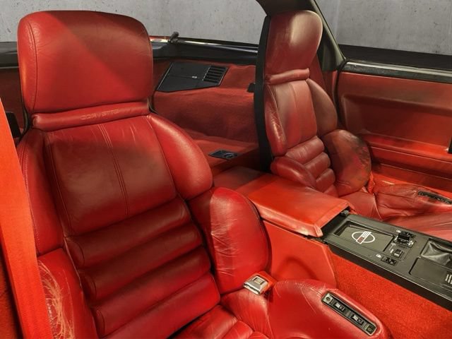 Used 1989 Chevrolet Corvette Coupe RWD image 20