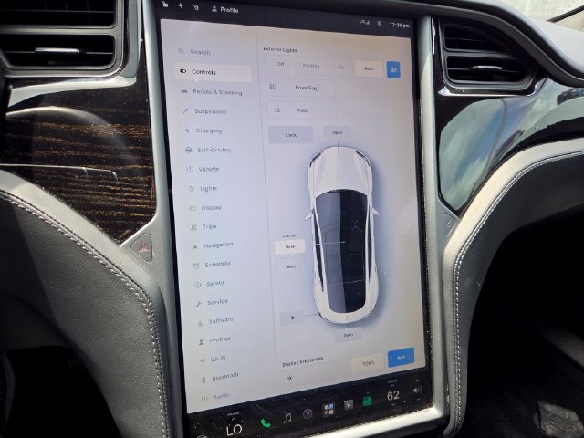 Used 2018 Tesla Model S 75D AWD/4WD image 32