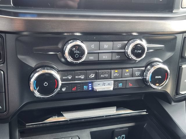 Used 2024 Ford F250 Lariat w/ Lariat Ultimate Package AWD/4WD image 19