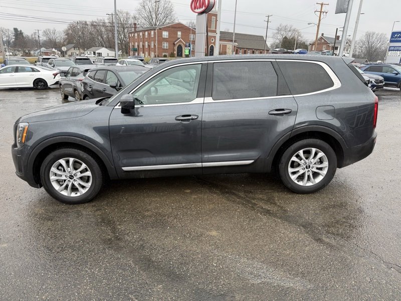 Used 2020 Kia Telluride LX image 3