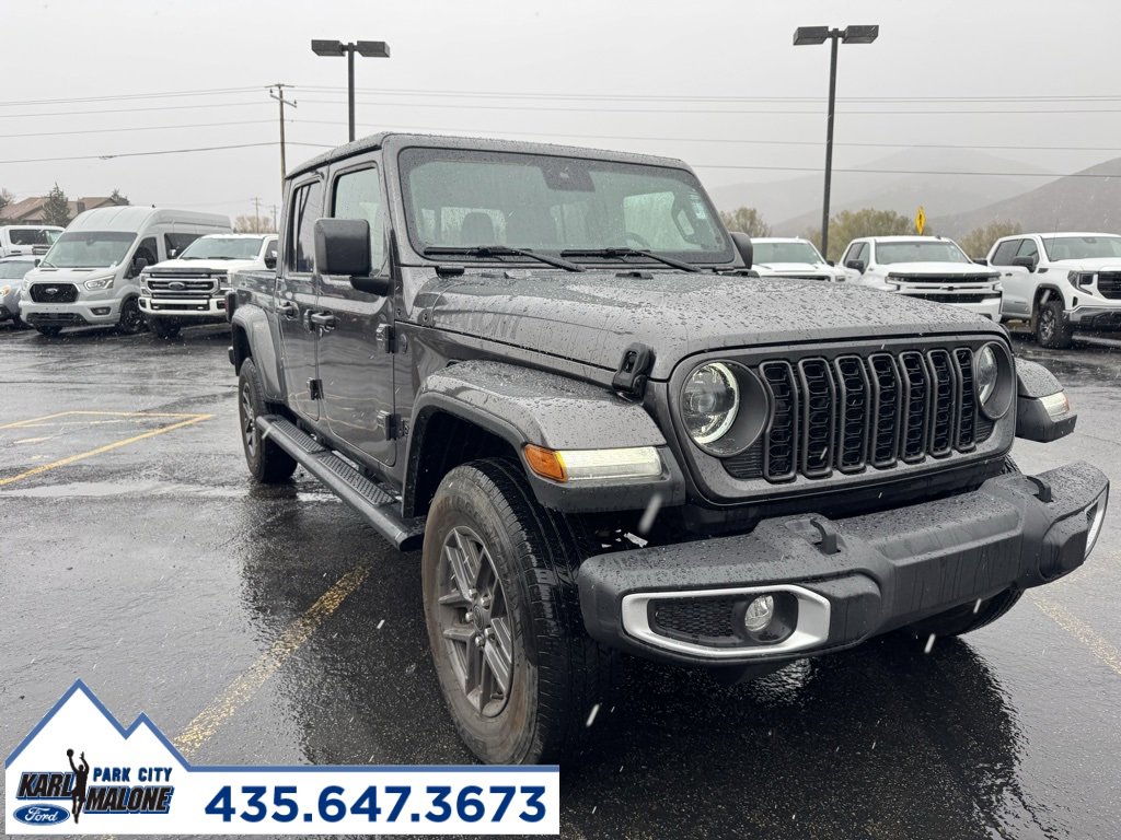Used 2024 Jeep Gladiator Sport
