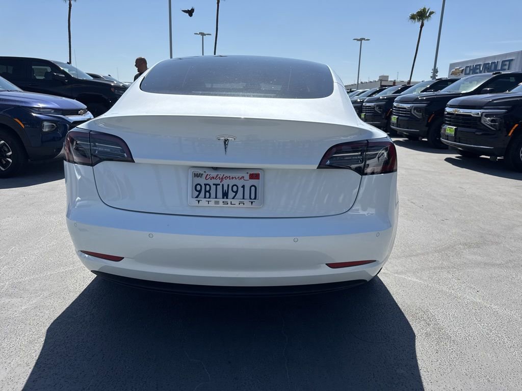 Used 2021 Tesla Model 3 Standard Range Plus RWD image 5