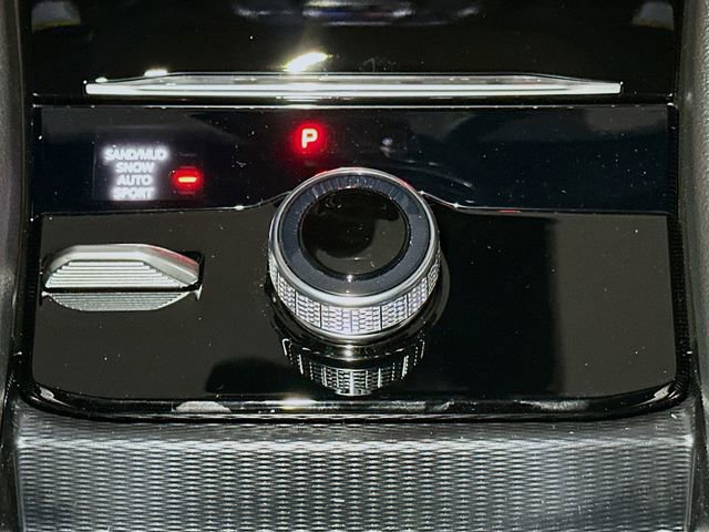 New 2025 Jeep Grand Cherokee Limited w/ Luxury Tech Group II image 11