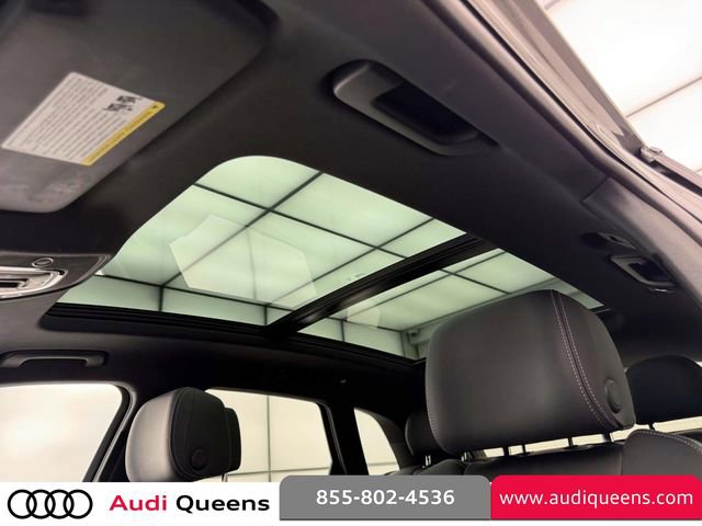 Certified 2023 Audi SQ5 Premium Plus w/ Premium Plus Package AWD/4WD image 20