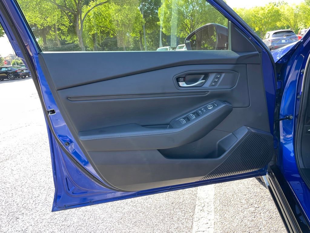 Certified 2025 Honda Accord Sport image 23