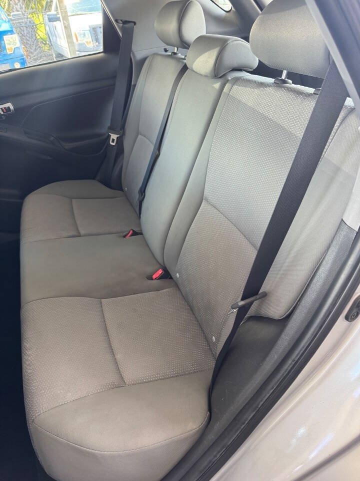 Used 2009 Toyota Matrix FWD image 15