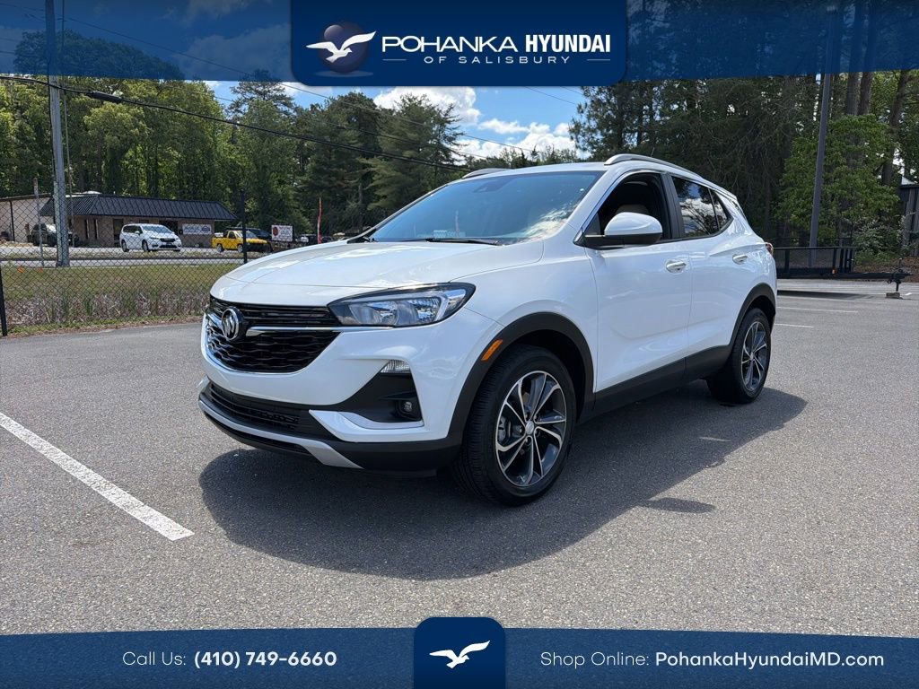Used 2023 Buick Encore GX Select FWD image 1