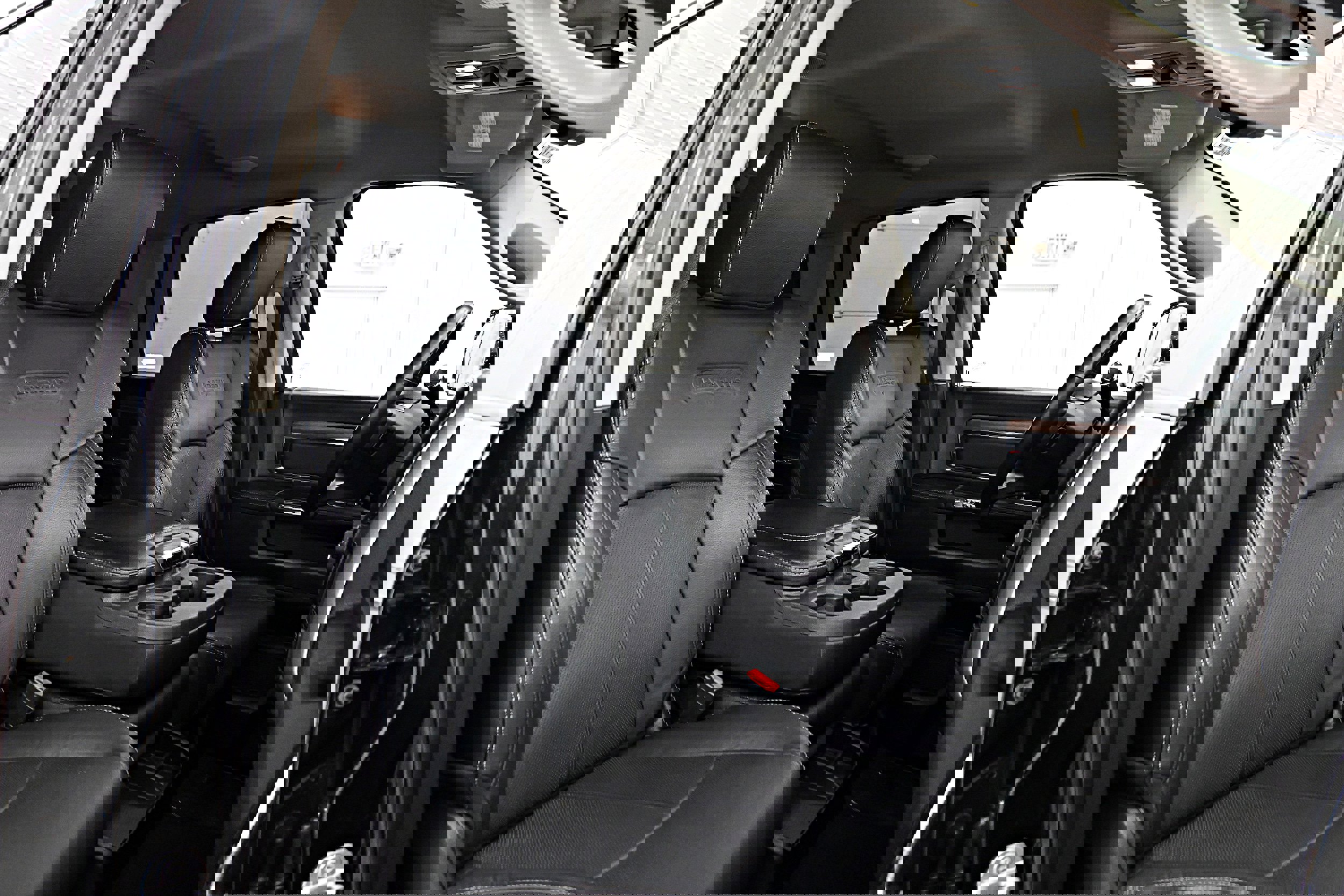 Used 2018 RAM 2500 Laramie w/ Snow Chief Group image 27