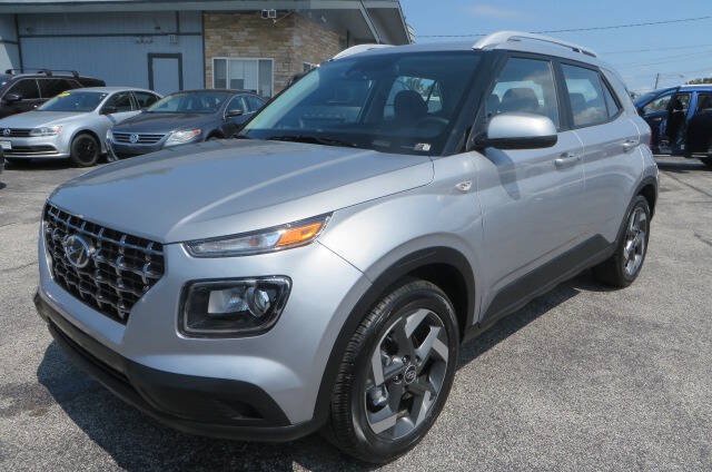 Used 2026 Hyundai Venue SEL FWD image 35