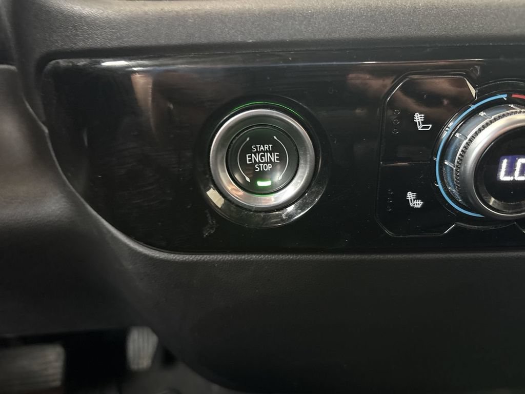 Certified 2022 GMC Sierra 1500 Elevation AWD/4WD image 17