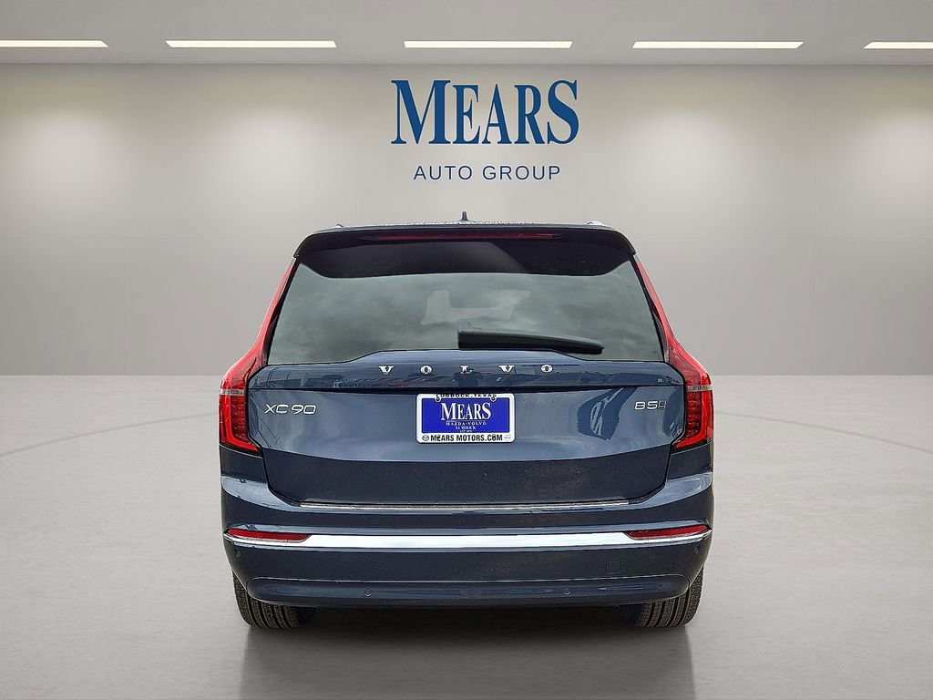 New 2026 Volvo XC90 B5 Plus image 4