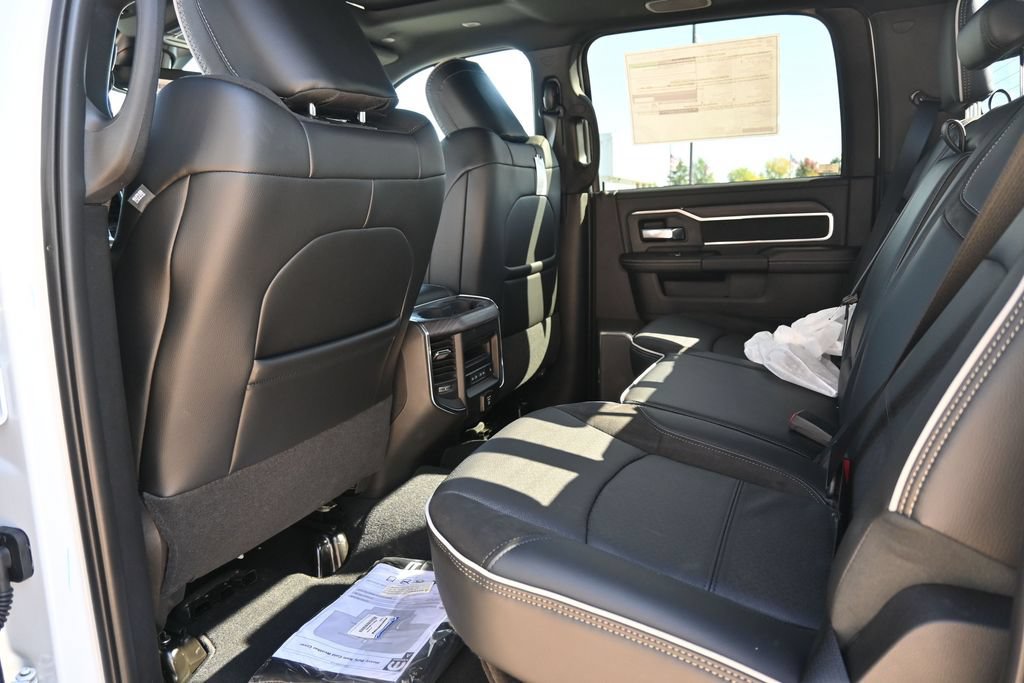 New 2027 RAM 2500 Laramie AWD/4WD image 13