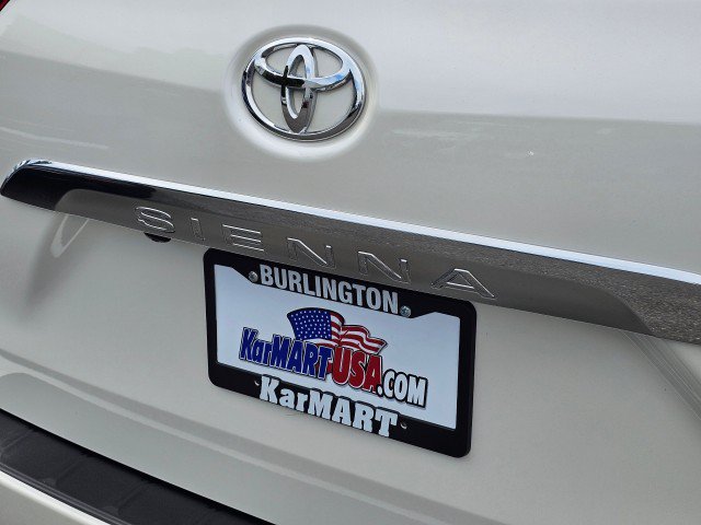 Used 2020 Toyota Sienna Limited FWD image 16