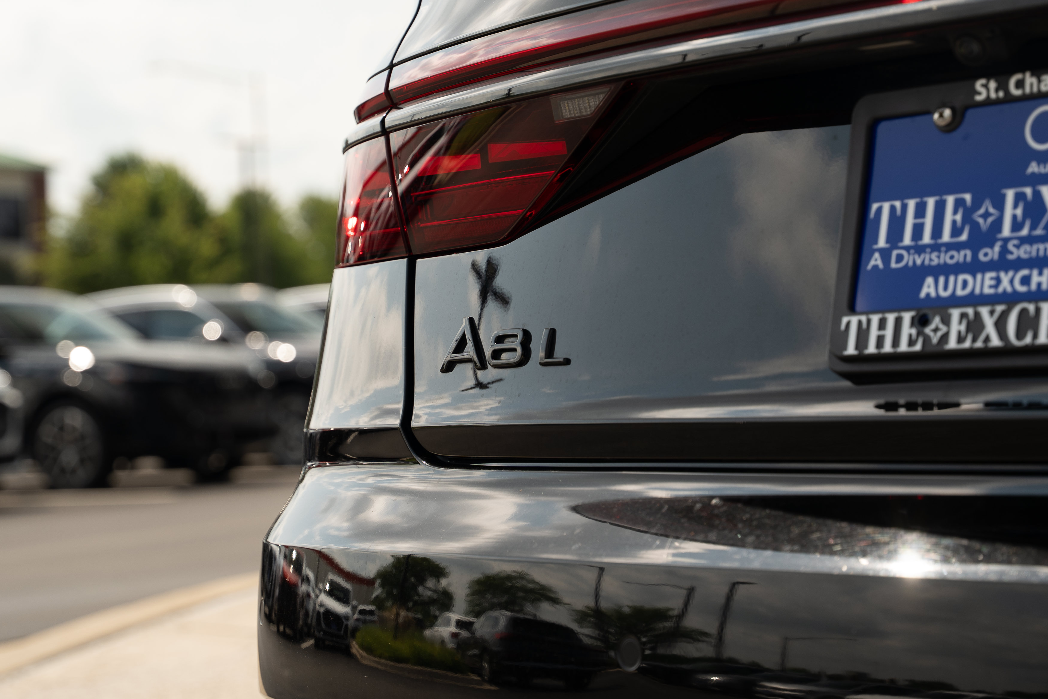 Certified 2022 Audi A8 L 3.0T AWD/4WD image 30