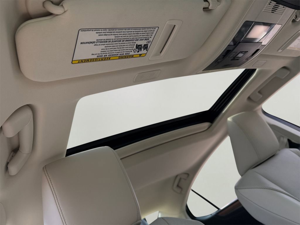 Certified 2025 Lexus ES 350 w/ Premium Package image 6