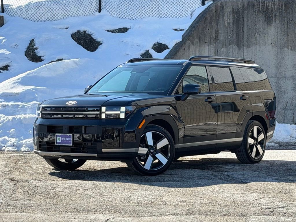 Used 2025 Hyundai Santa Fe Limited image 1