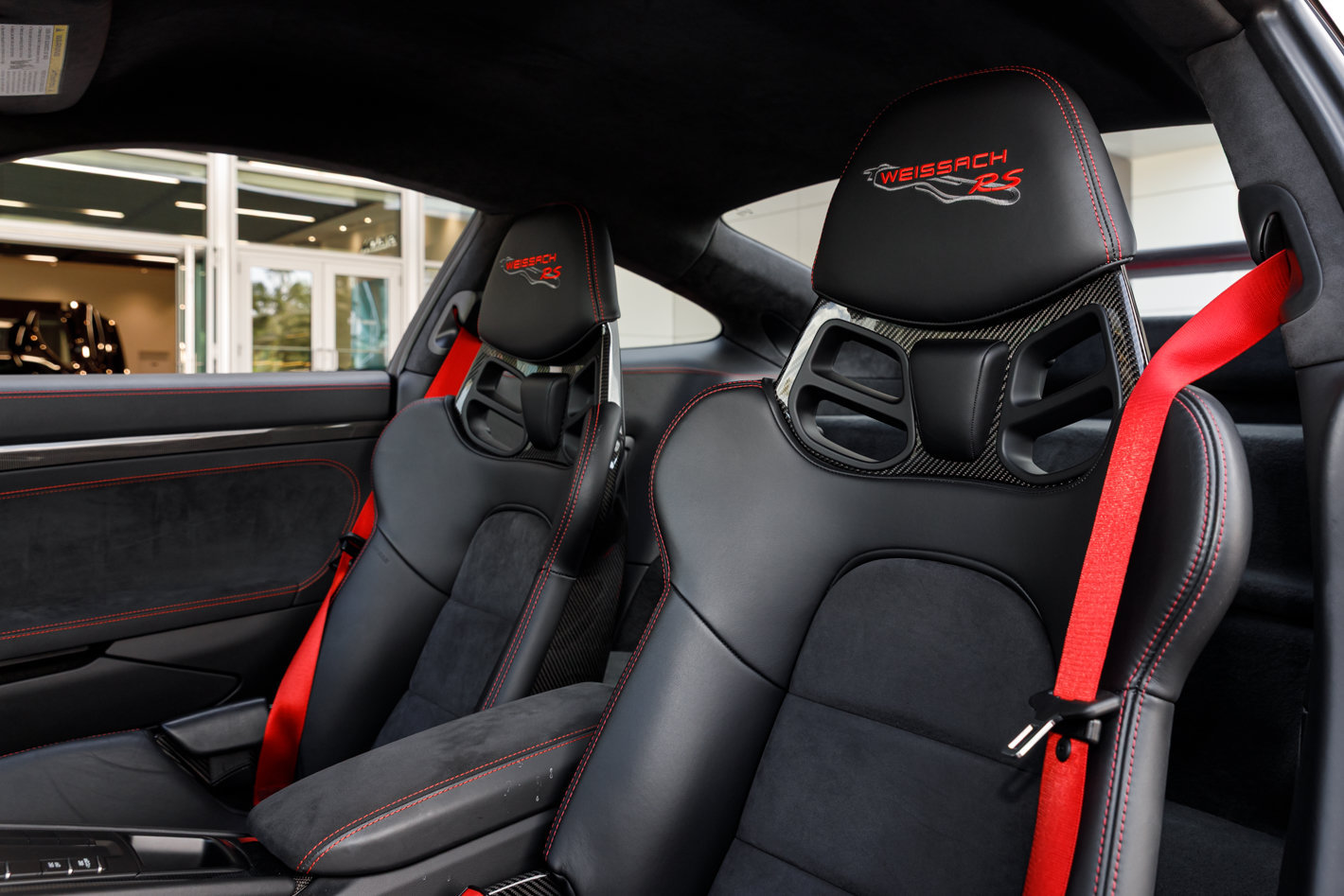 Used 2018 Porsche 911 GT2 RS RWD image 58