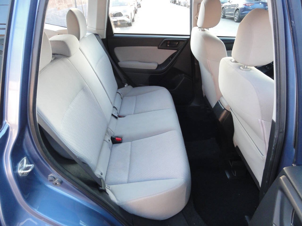Used 2015 Subaru Forester 2.5i w/ Alloy Wheel Package AWD/4WD image 29