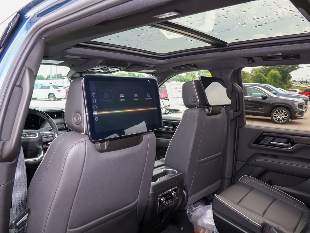 New 2026 GMC Yukon XL Elevation w/ Elevation Premium Package AWD/4WD image 14