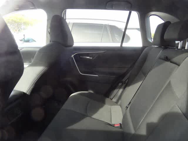 Certified 2025 Toyota RAV4 XLE AWD/4WD image 10