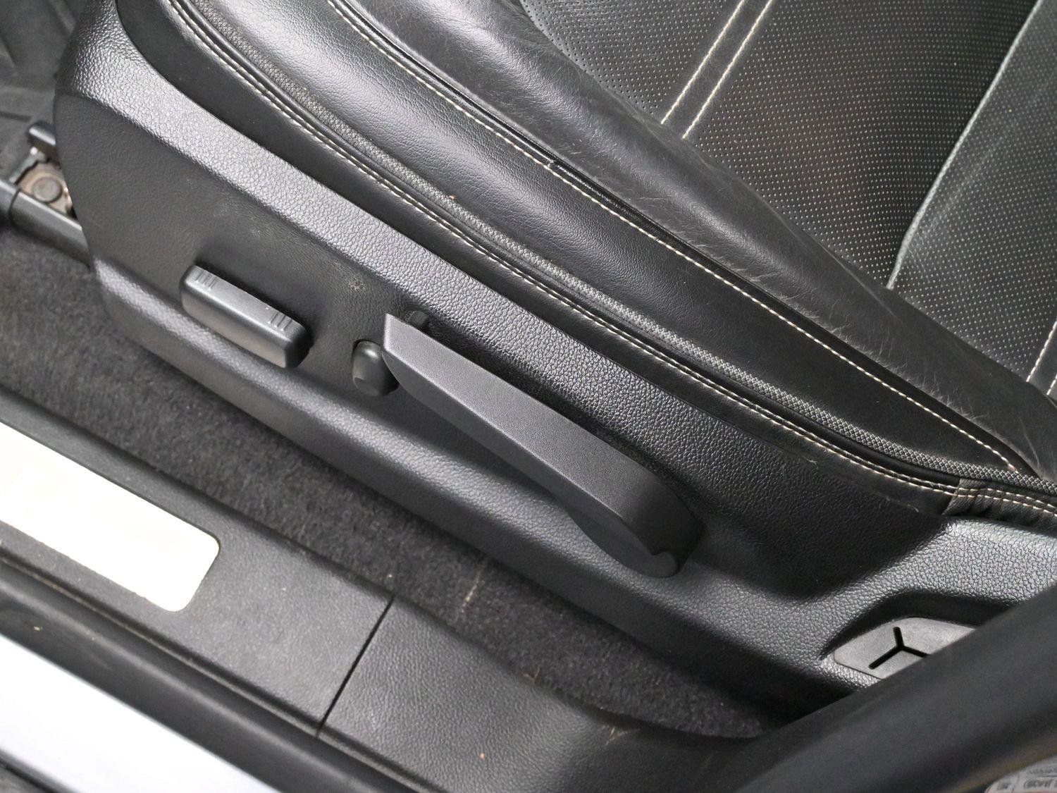 Used 2020 GMC Canyon Denali image 14