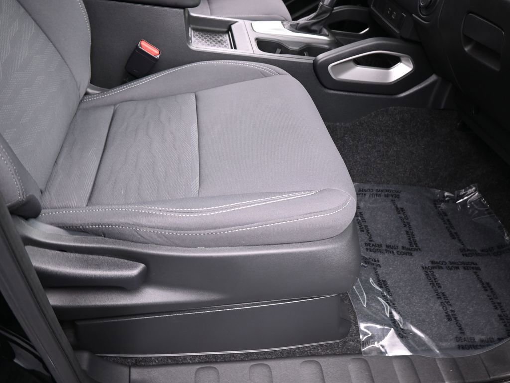 Used 2024 Nissan Frontier SV image 37