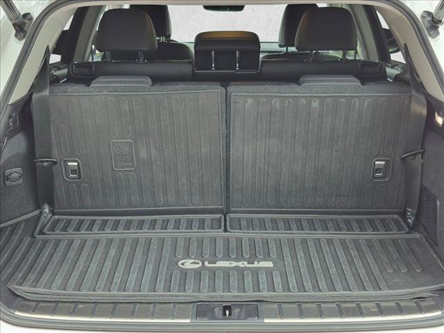 Used 2020 Lexus RX 350L Luxury w/ Accessory Package FWD image 6