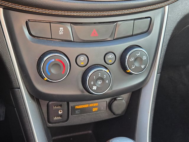 Certified 2018 Chevrolet Trax LT w/ Redline Edition FWD image 22