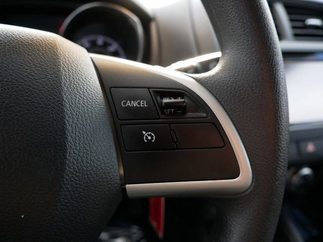 Used 2025 Mitsubishi Outlander Sport ES AWD/4WD image 17