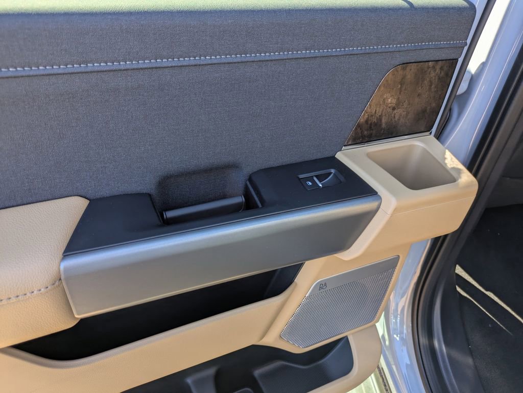 New 2026 Ford F250 Lariat w/ Lariat Premium Package image 12