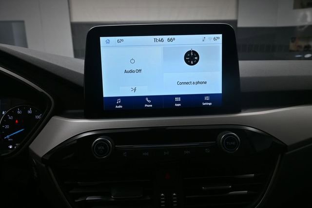 Used 2022 Ford Escape SE w/ SE Sport Appearance Package FWD image 11