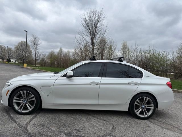 Used 2018 BMW 330e image 3