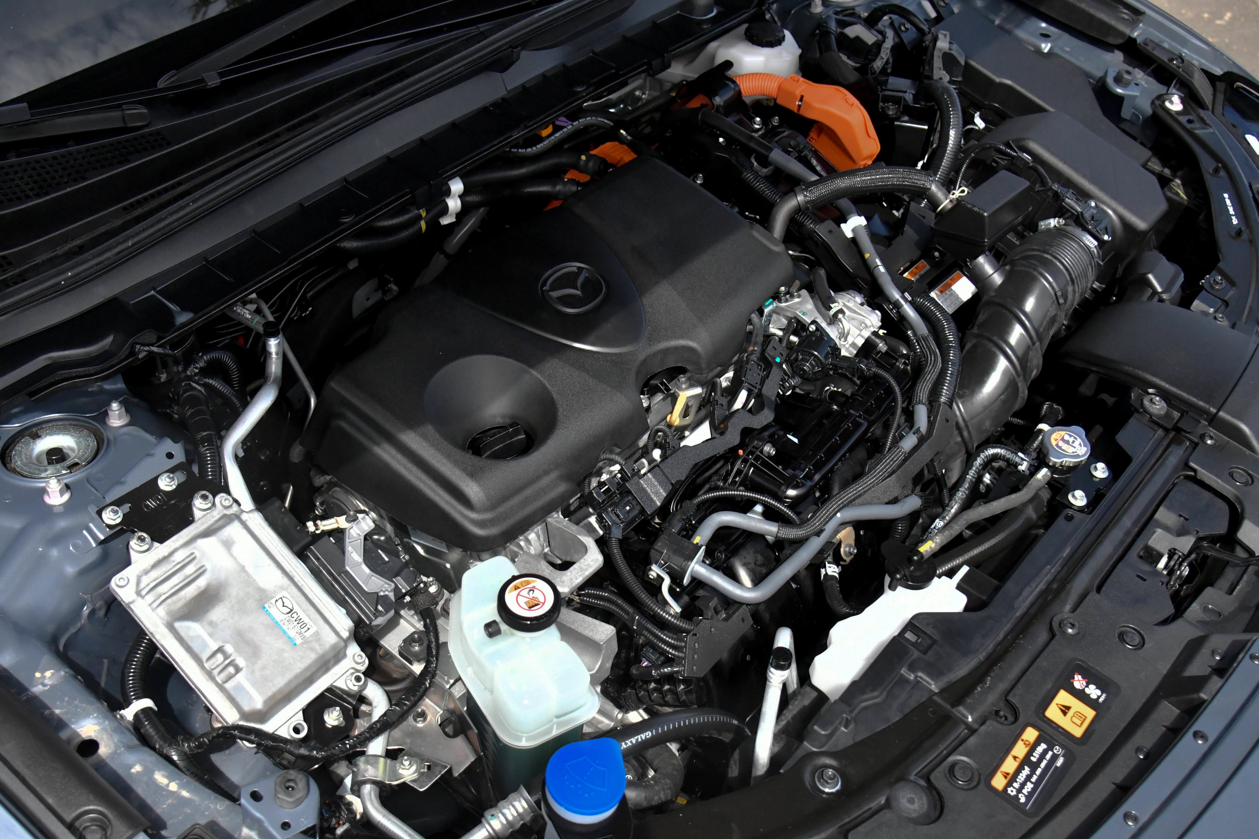 Used 2025 MAZDA CX-50 AWD 2.5 Hybrid w/ Premium Pkg image 49