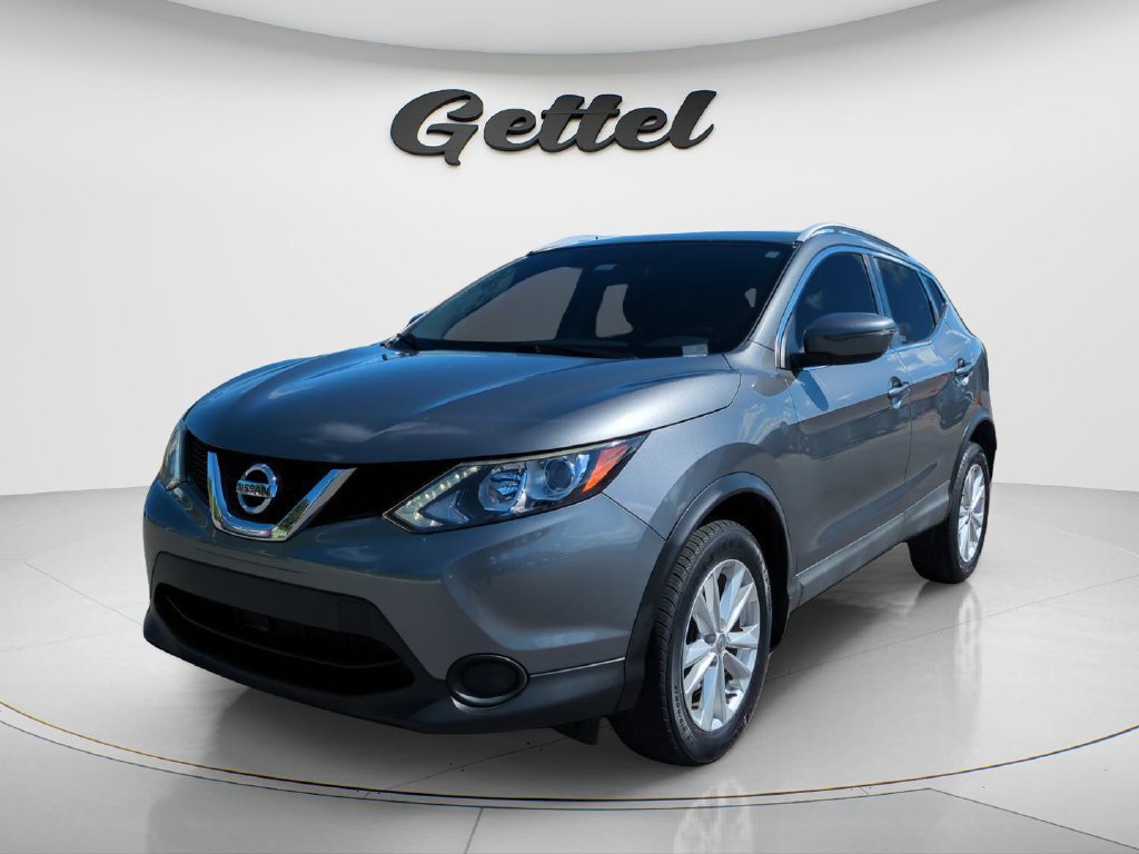 Used 2018 Nissan Rogue Sport SV FWD image 1