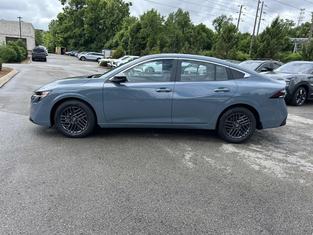 New 2026 Nissan Sentra SV w/ Floor Mat Package FWD image 4
