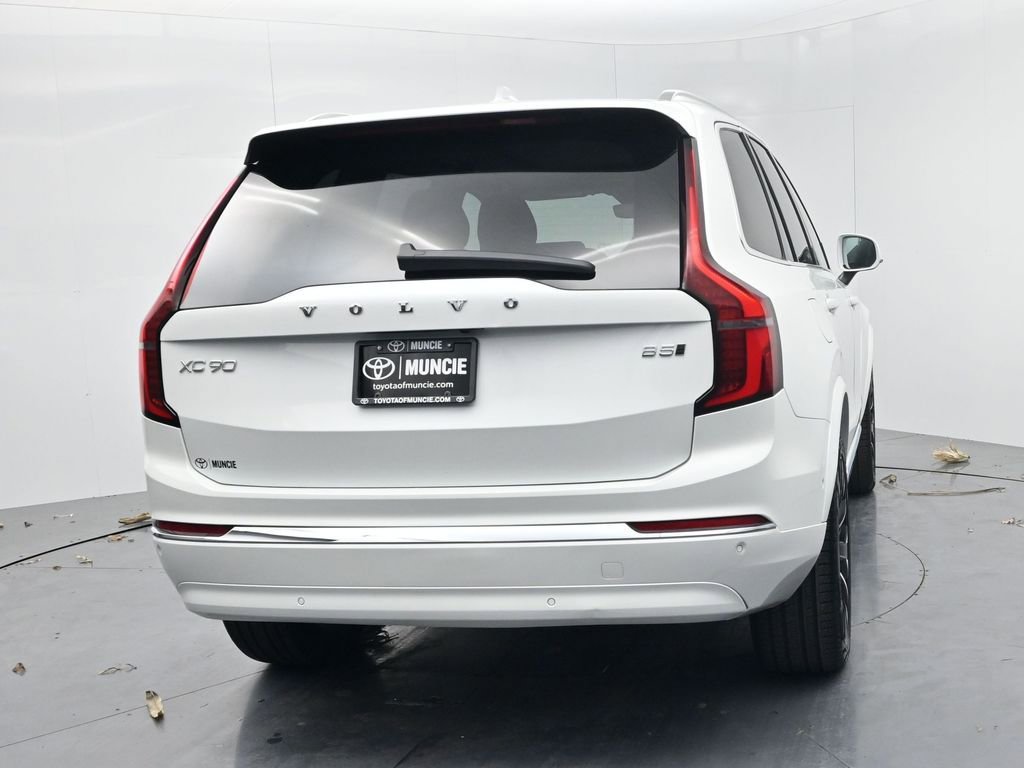 Used 2025 Volvo XC90 B5 Plus image 7
