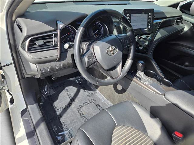 Used 2021 Toyota Camry SE image 9