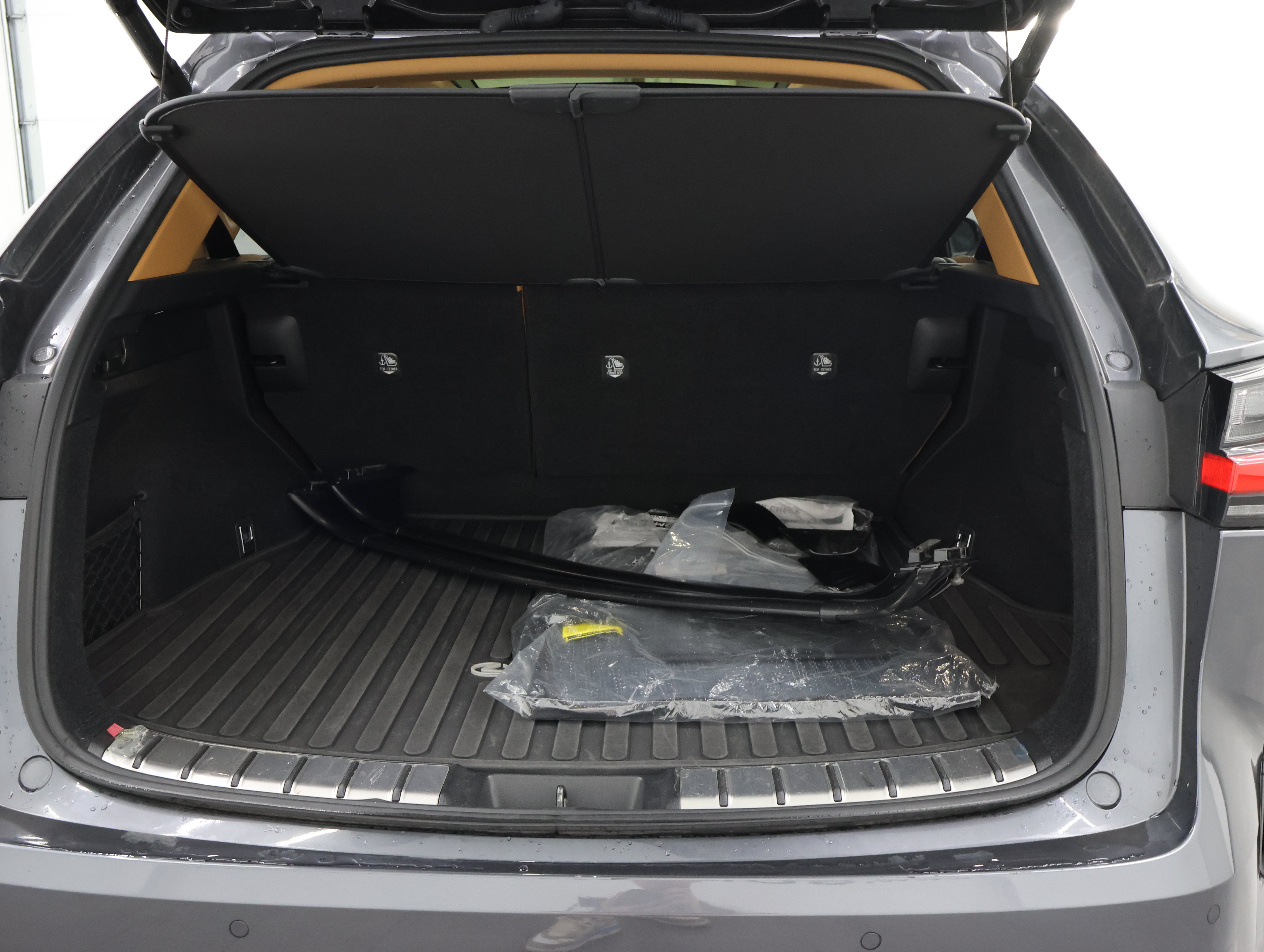 Used 2022 Lexus NX 350h AWD w/ Vision Package image 27