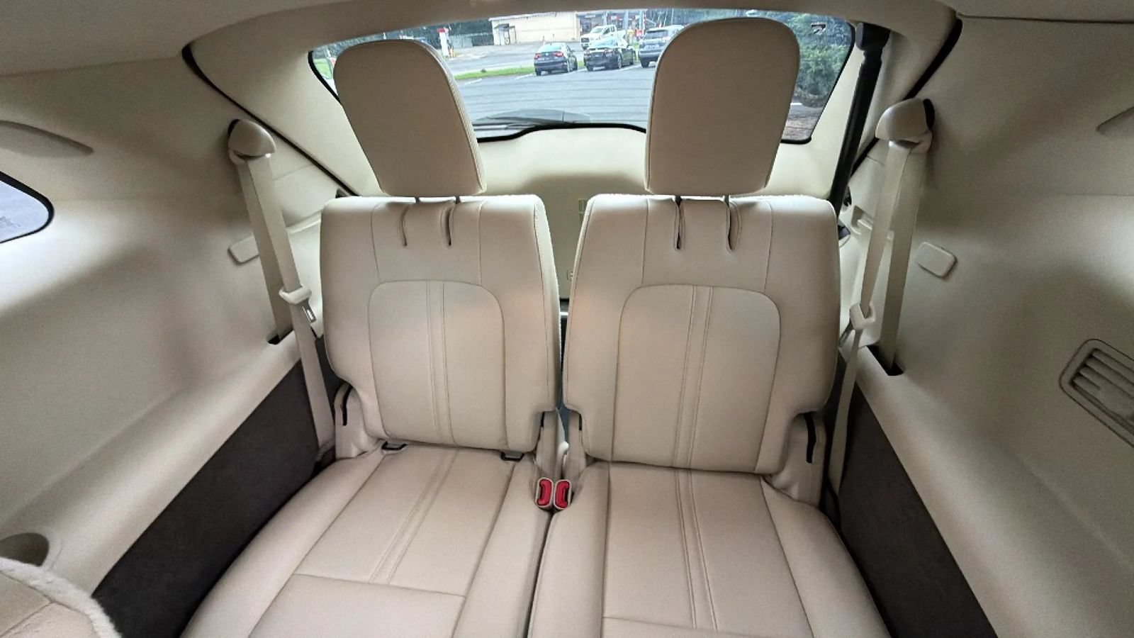 Used 2019 Lincoln MKT AWD image 52